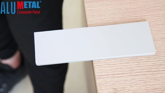 Bảng điều khiển hỗn hợp nhôm chống cháy bên ngoài 1220MM ACM 4MM kháng khuẩn nhẹ SGS