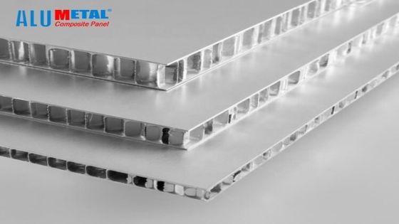 Bảng điều khiển tổ ong bằng nhôm 4 X 8 500mm 10000mm Biển 4mm Sandwich Panel SGS