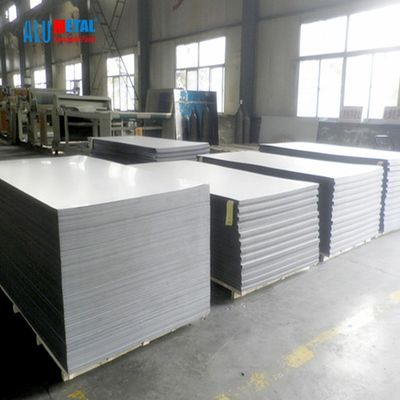 Tấm ốp nhôm đục lỗ dày 3mm AA1100 1220mm